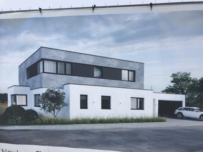 Neubau Einfamilienhaus mit Doppelgarage