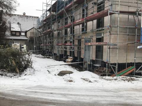 Neubau Mehrfamilienhaus mit Carportanlage